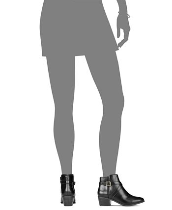 Karen scott on sale falonn ankle booties