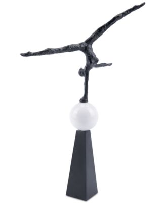 Zuo - One Hand Stand Figurine