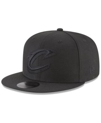 New Era - Blackout 59FIFTY Fitted Cap