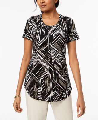 JM Collection - Shirttail-Hem Top