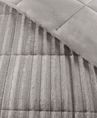 Duke Reversible Faux Fur Comforter Sets