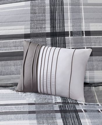 Intelligent Design Rudy Plaid Comforter Set in Black, Twin/Twin XL ID10