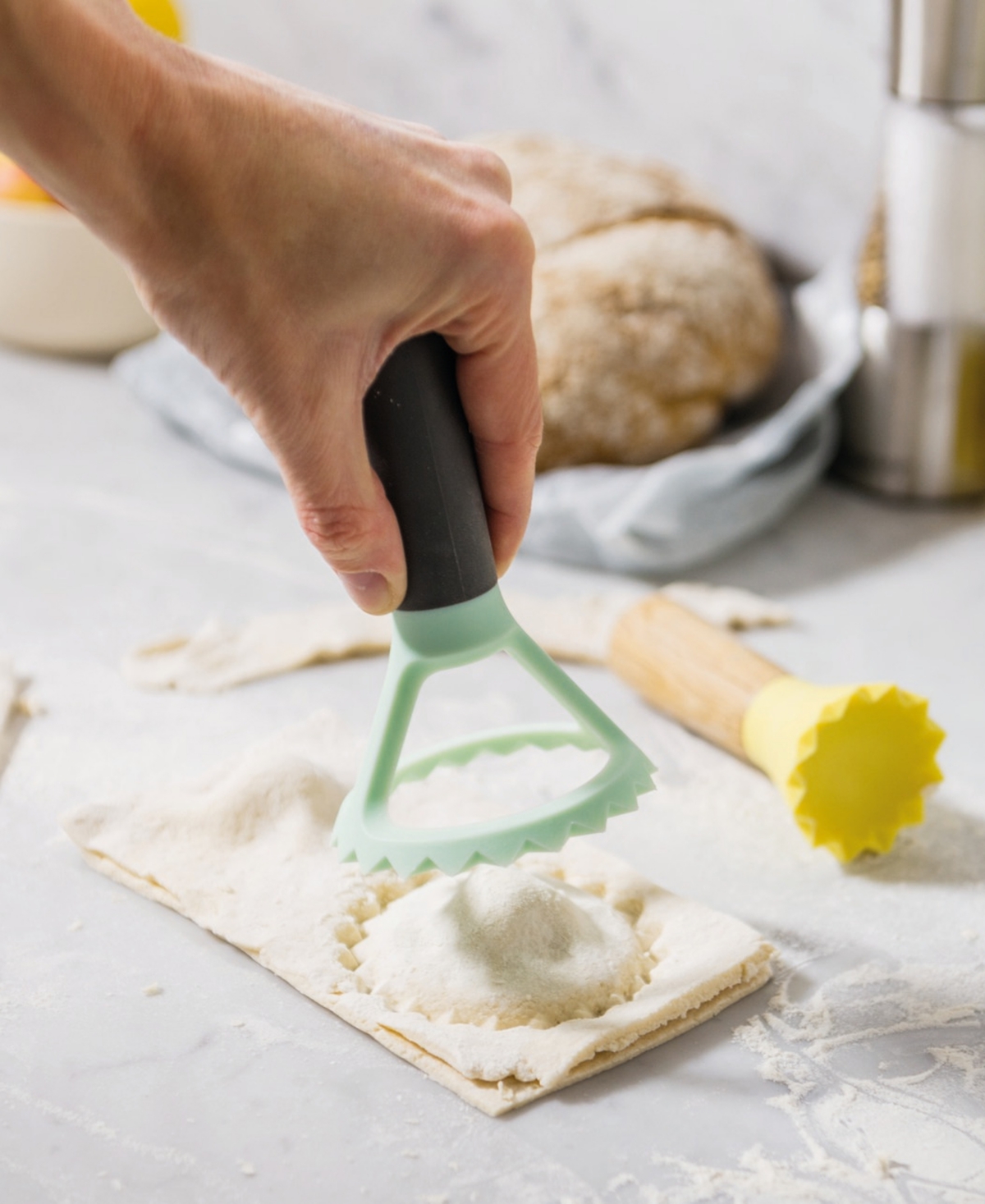 BergHOFF Leo Collection Ravioli Stamp
