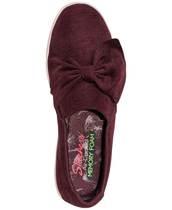 Skechers madison sales ave my town