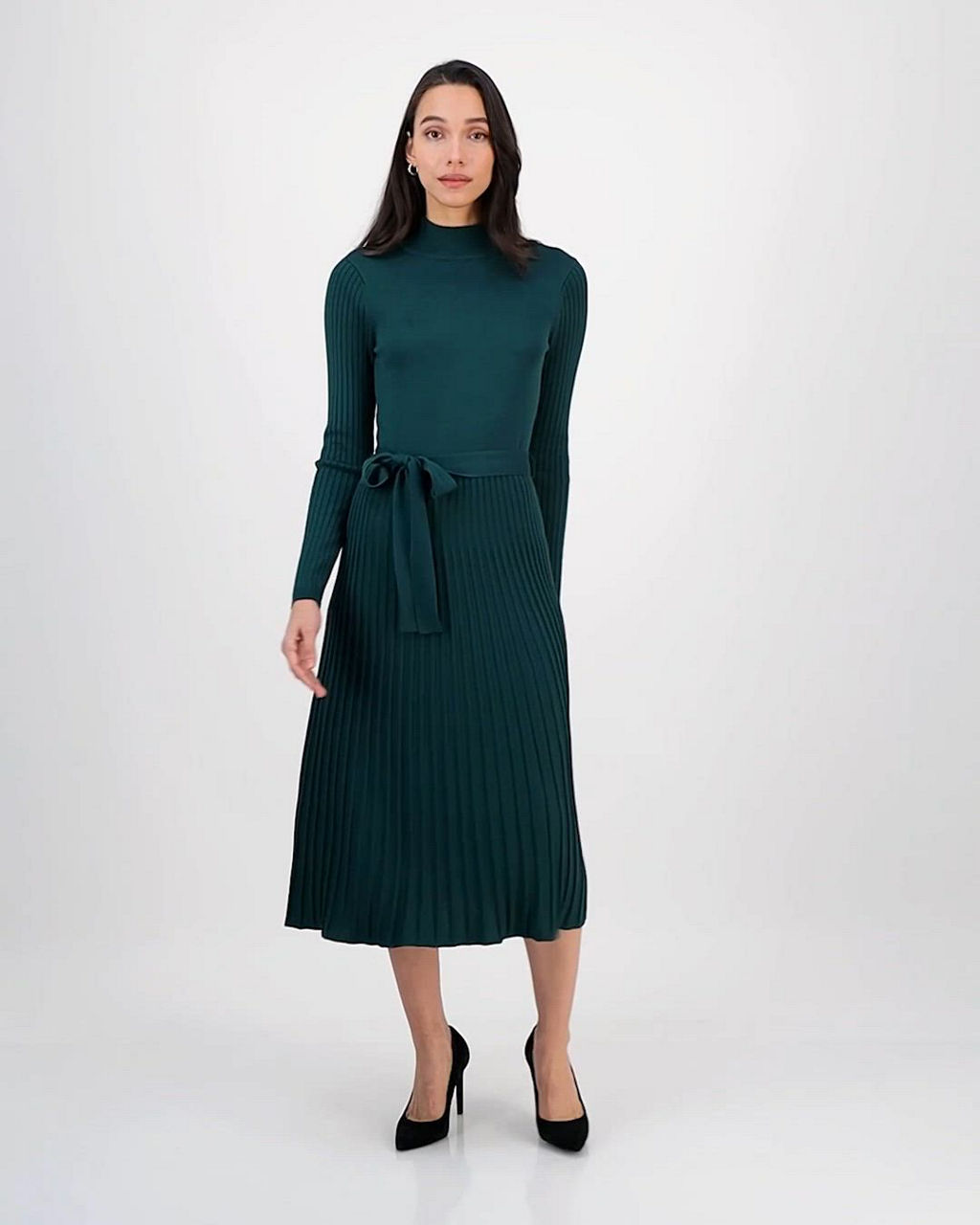 Sandra Darren Women's Tie-Front Pleated Mock-Neck Sweater Dress