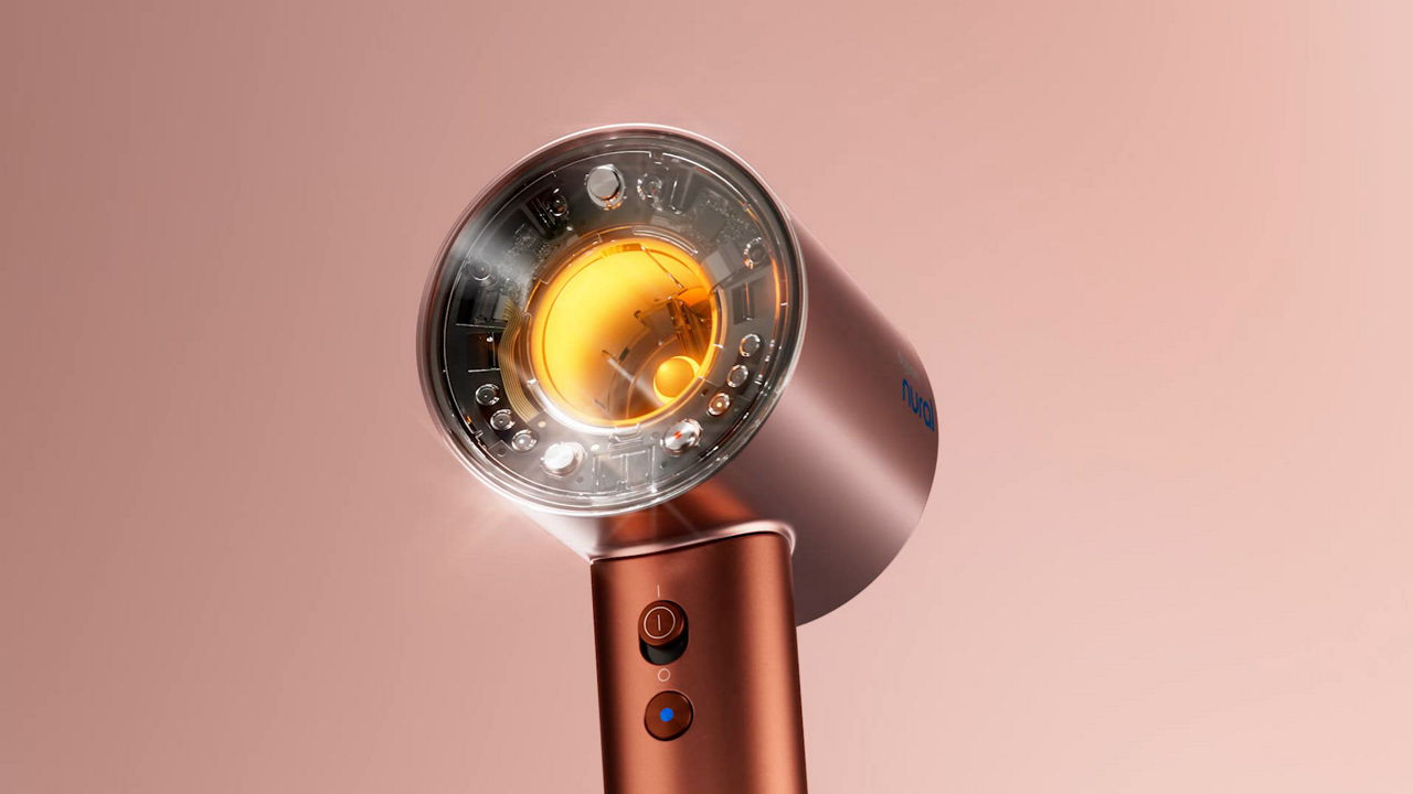 Special edition Dyson Airwrap i.d. multi-styler Straight+Wavy
