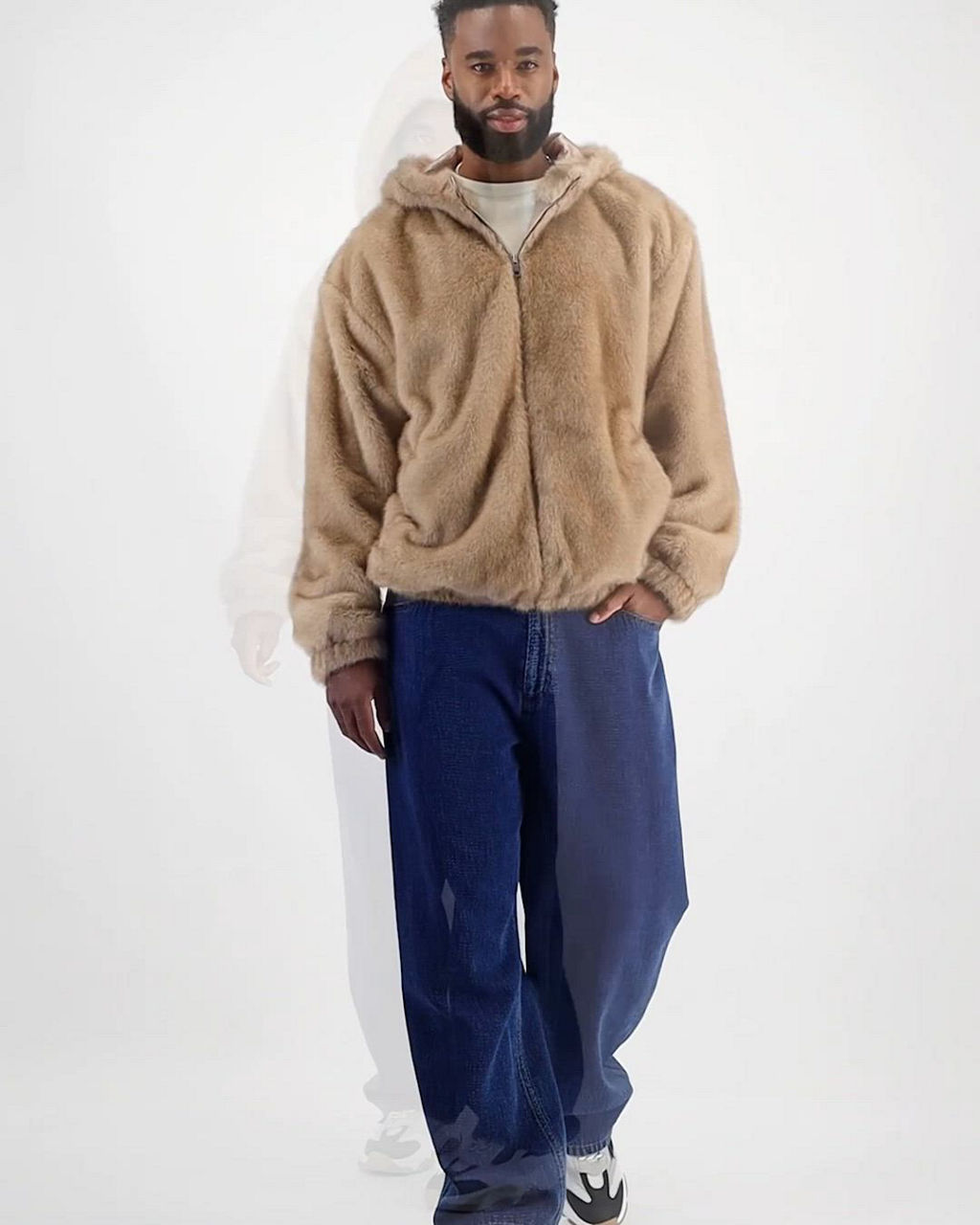 Mode of One Men's Relaxed Fit Long Sleeve Zip-Front Faux Fur