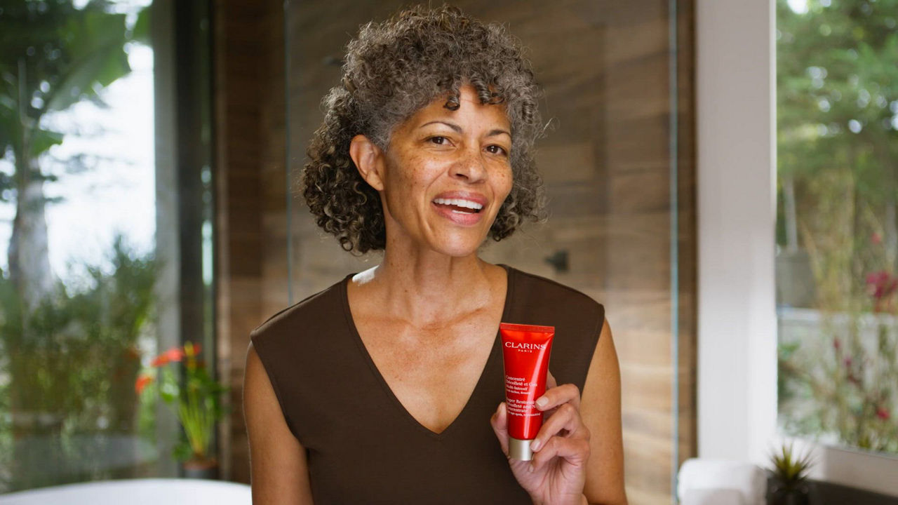 Clarins Super Restorative Décolleté & Neck Cream, 2.4 oz. - Macy's