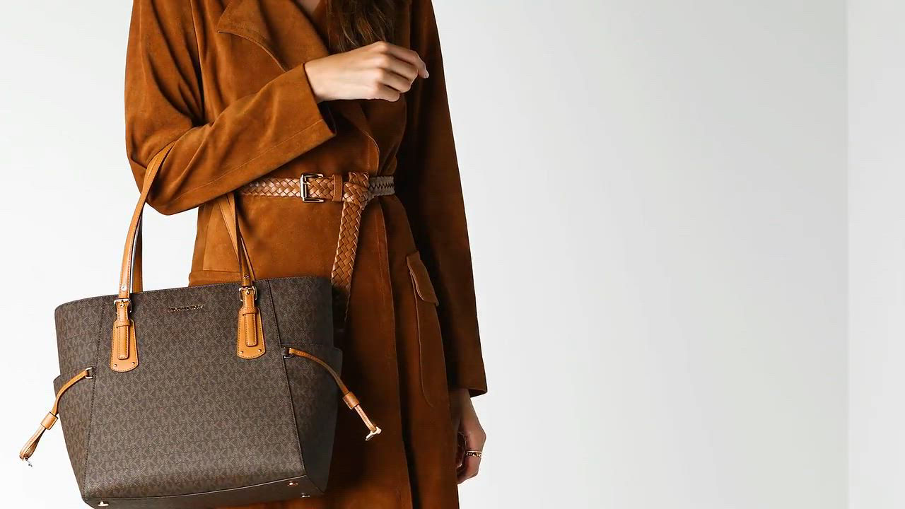 Michael Kors【最終セール】Voyager East West トートバッグ MICHAEL KORS VOYAGER LG EAST WEST DRAWSTRING TOTE SHOULDER