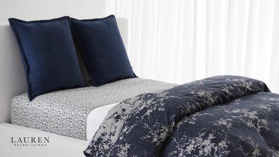 Amazon.com: Lauren Ralph Lauren Navy Grey Eva Leaf Floral  NEW Ralph Lauren EVA Navy Grey Floral 3 pc FULL QUEEN Comforter Shams Set Sateen main image 1