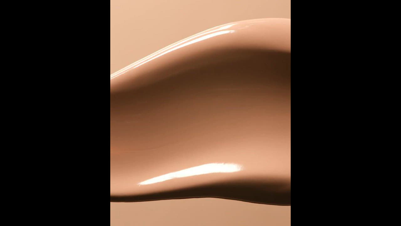 Clé de Peau Beauté Radiant Cream Foundation N – Everglow