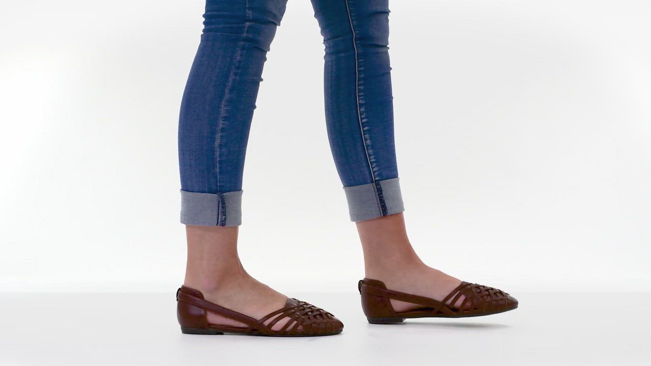 Journee Collection Women's Ekko Woven Slip On Flats - Macy's