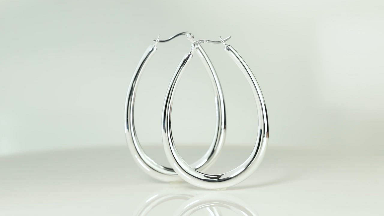 ♡HOOPEY♡  Kairo Petite Hoops - SFMOMA Museum Store