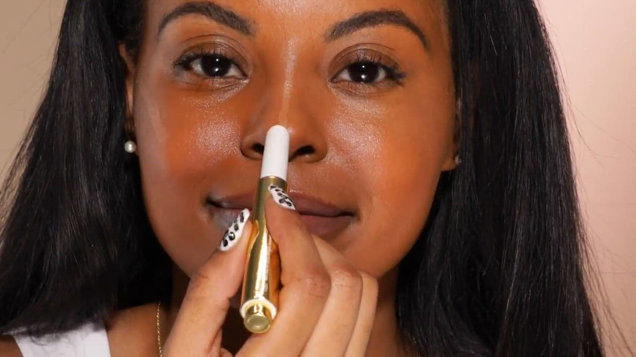 Chloë Grace Moretz is now married to Kate Harrison after 7 years of love!  From 2018 till now, their journey finally ends with a beautiful wedding.  #ChloeGraceMoretz #KateHarrison #LoveWins #kuchingking #sarawakdaily  𝐊𝐮𝐜𝐡𝐢𝐧𝐠, image size:1280x720