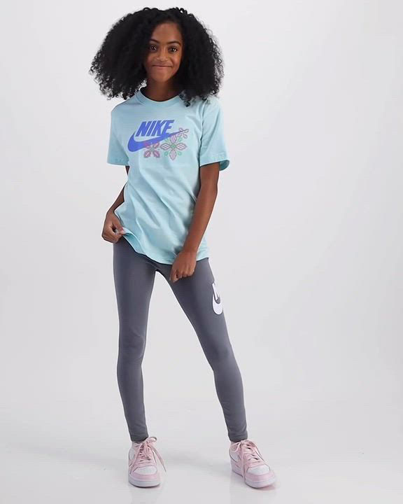 Nike Girls Cotton T-shirt, Essentials Mid-Rise Leggings Nike Big