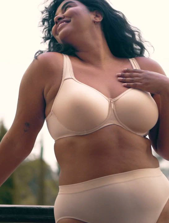 Buy Wacoal Gococi Padded Non-Wired Full Coverage Seamless T-Shirt Bra