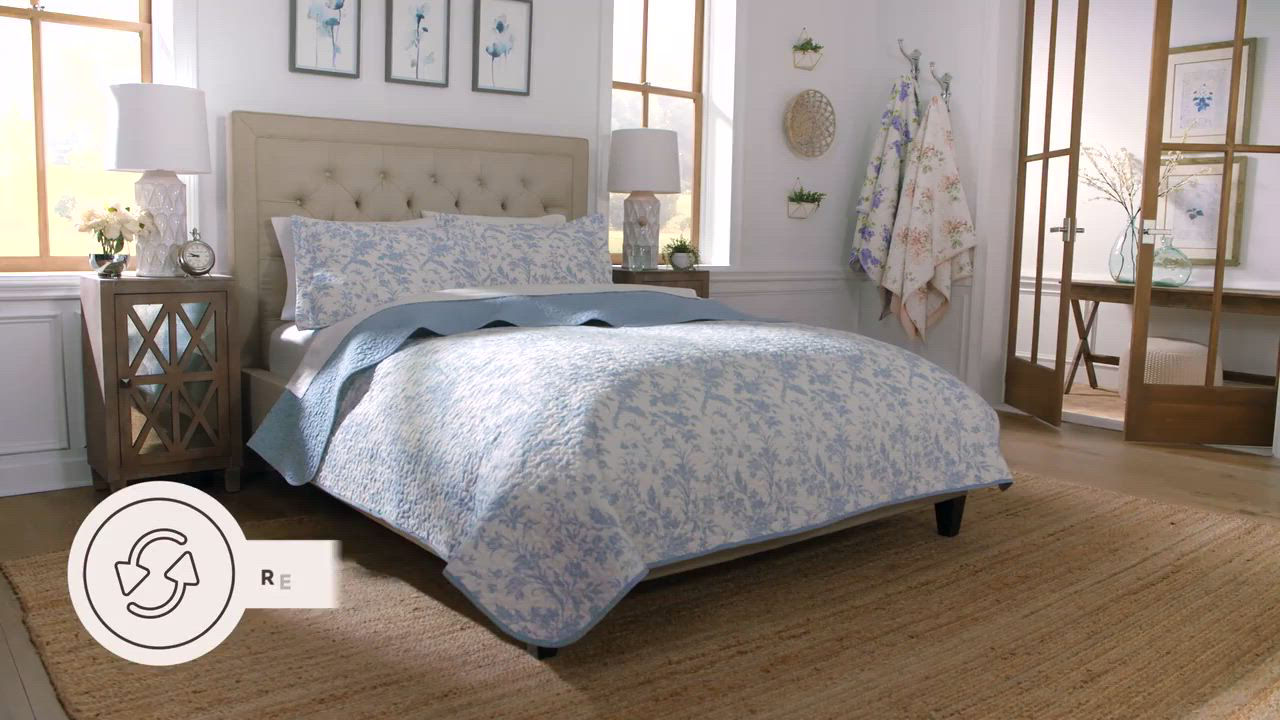 Laura Ashley Celina Patchwork 2-Pc. Quilt Set, Twin - Macy's, image size:1280x720