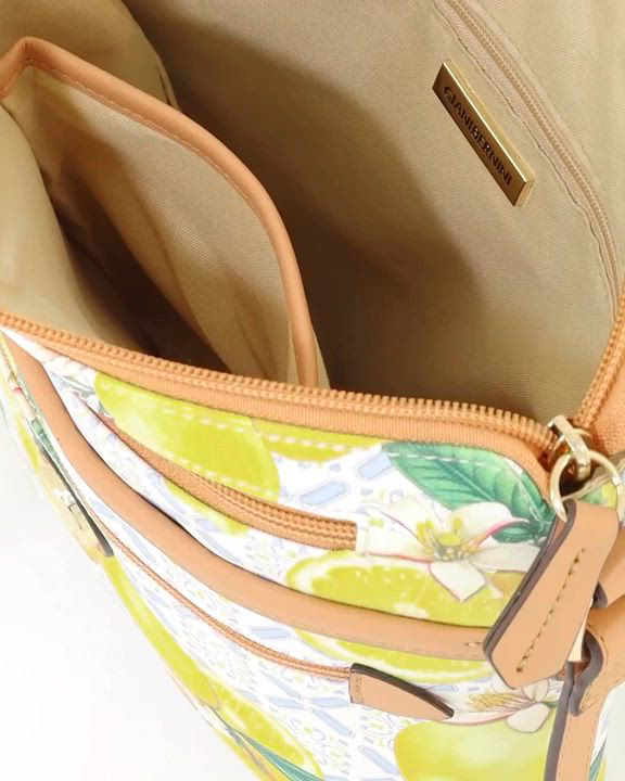 Giani Bernini レモン柄バッグ Giani Bernini Lemon Print Saffiano Small North South