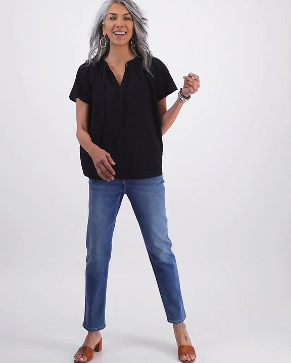 Style & Co Women's Seersucker Split-Neck Flutter Sleeve Top