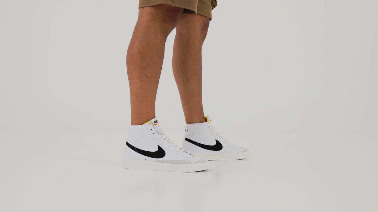 Nike Men's Blazer Mid 77 Vintage-Like Casual Sneakers from Finish