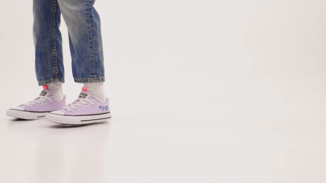 MY♡ Chuck Taylor All Star One Strap Embroidered Floral Easy On