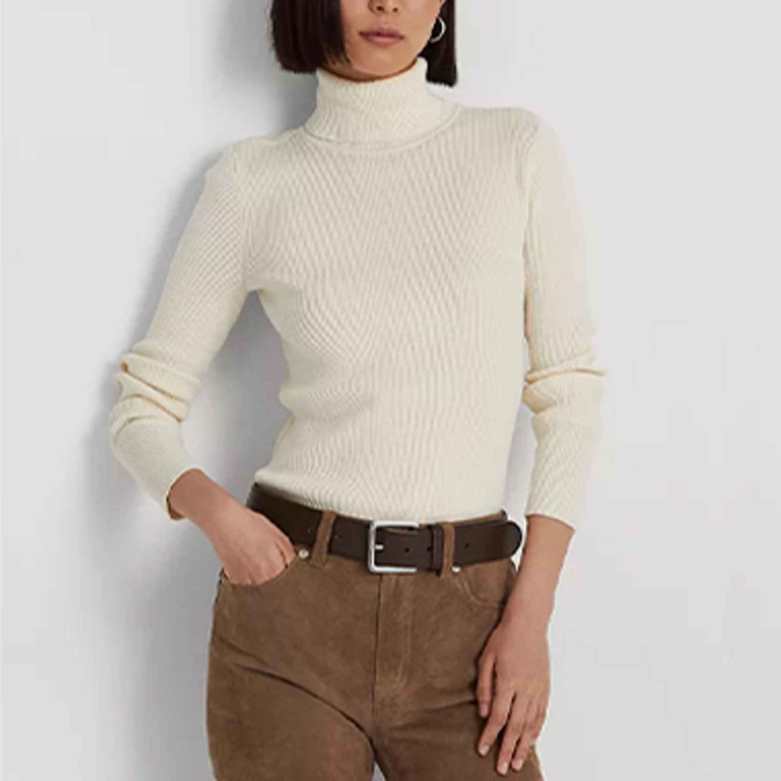Sleeveless Cropped Cozy Plush-Yarn Cable-Knit Turtleneck Sweater