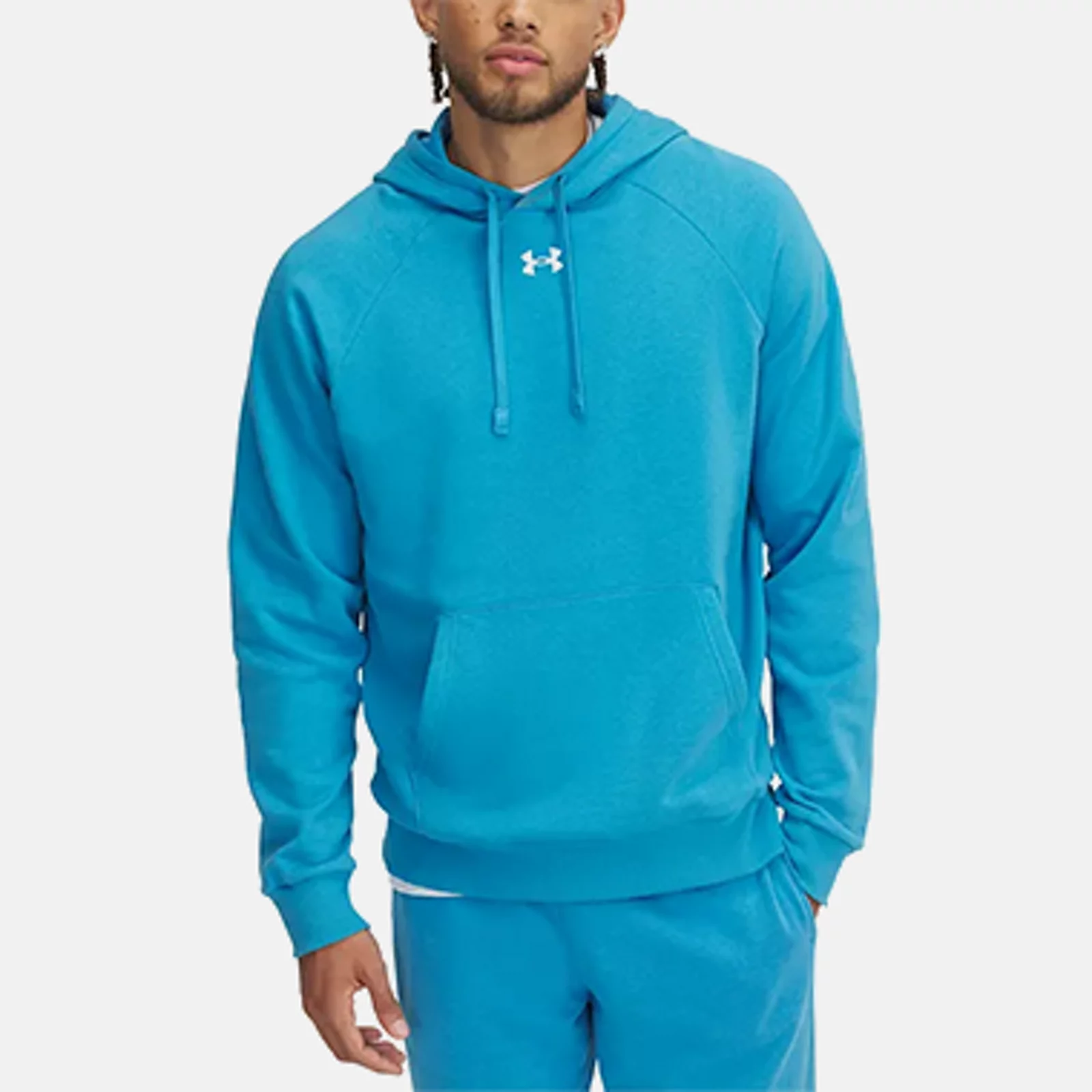 Hoodies & Sweatshirts