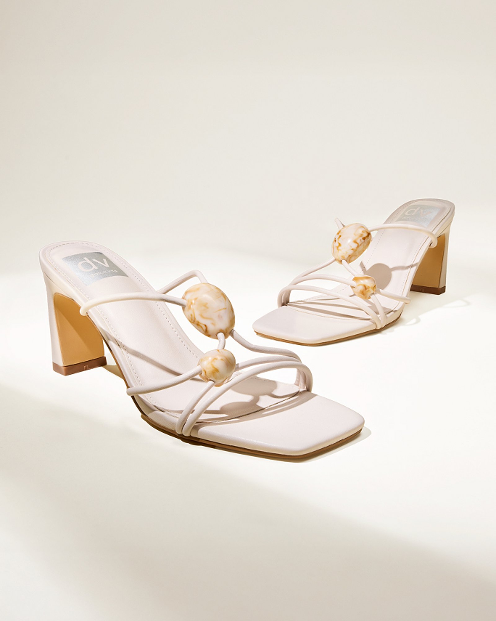 shoes-trend-whats-trending-now-white-shoes