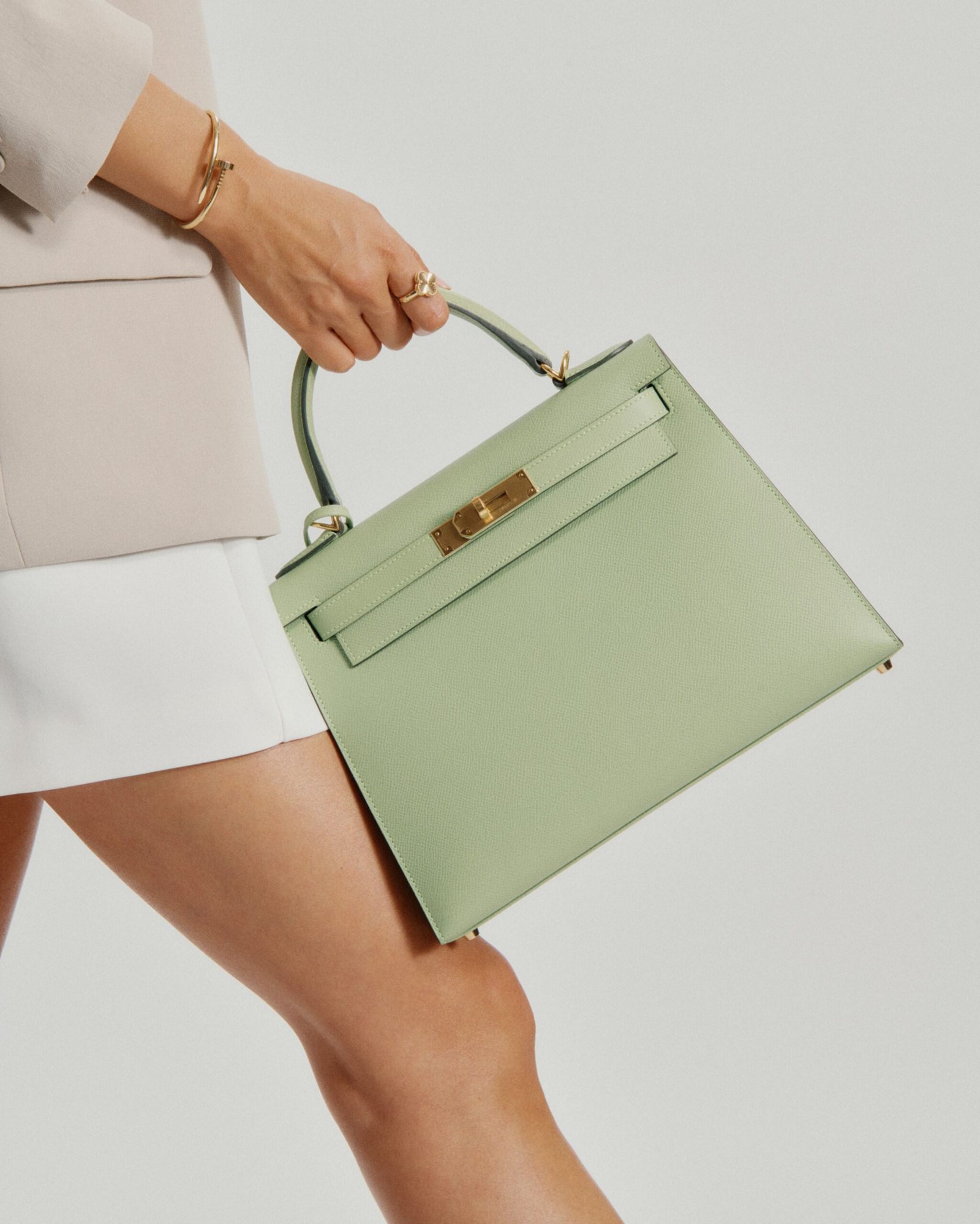 Handbags-accessories-trend-whats-trending-now-Pre-Owned-Luxury-Handbags