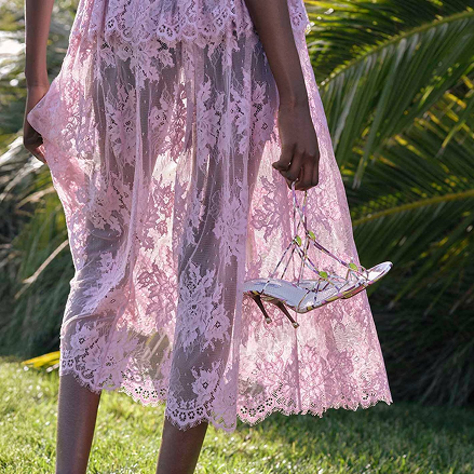 Pastel-dream-trend-Sheer-Dressing