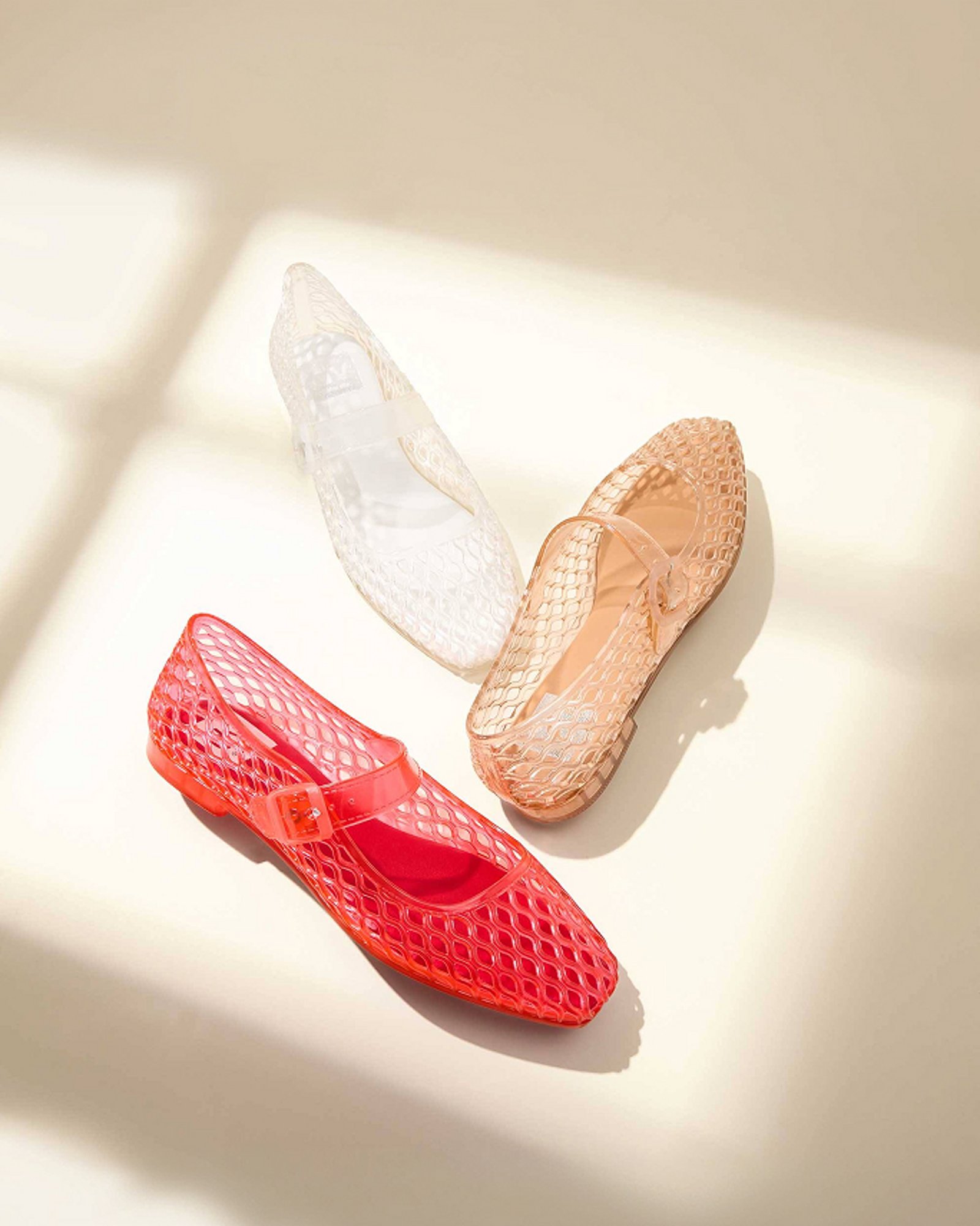 shoes-trend-whats-trending-now-jellies