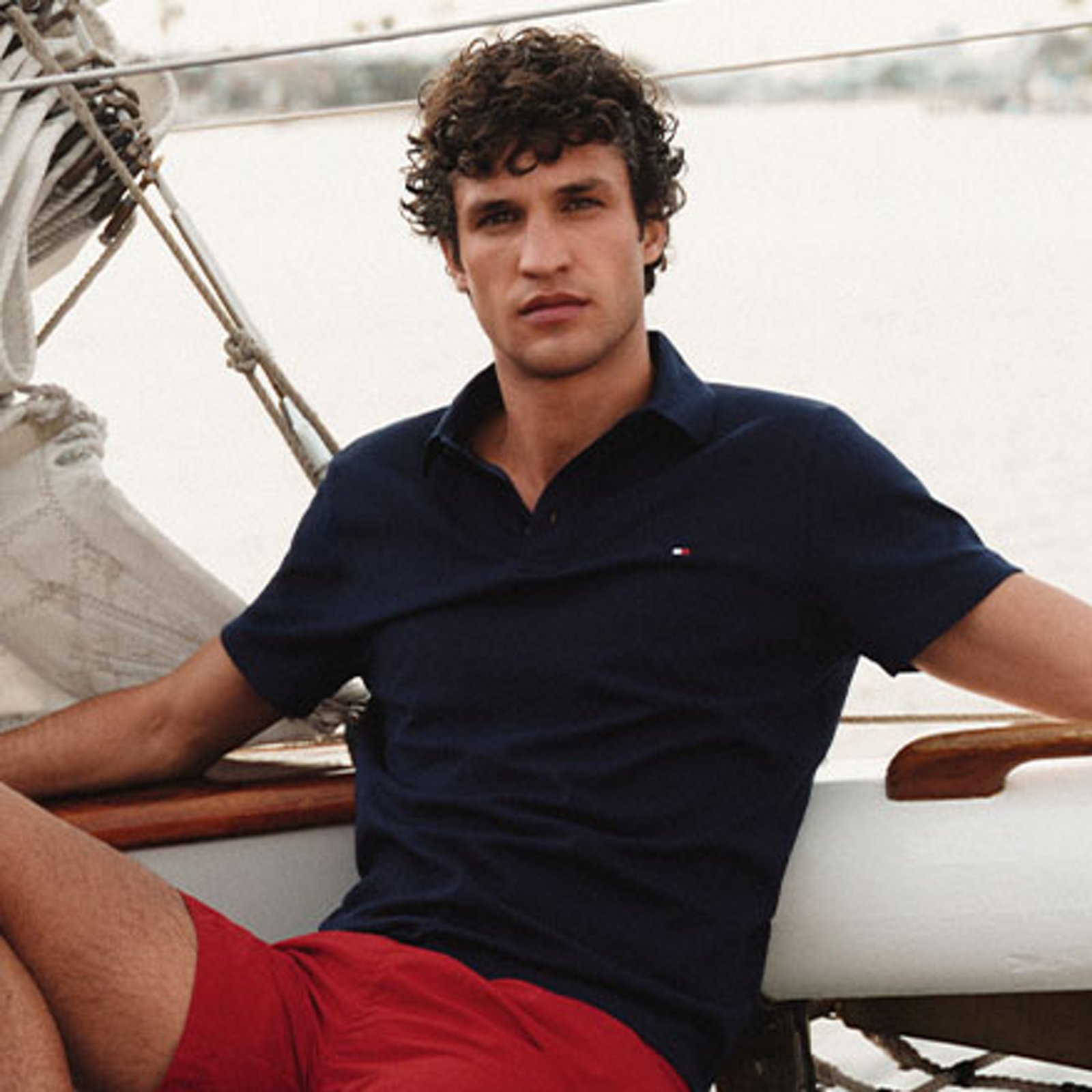 Polos