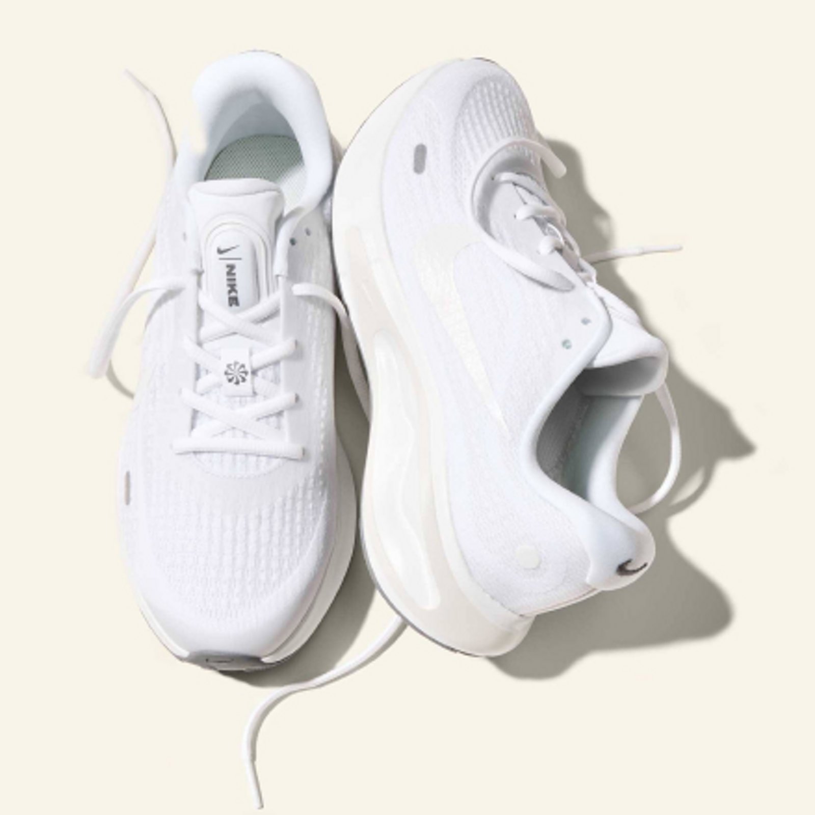 shoes-featured-categories-sneakers & Athletic