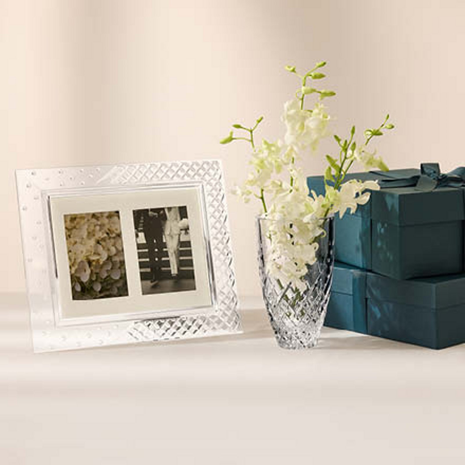 Gifts and Home Decor