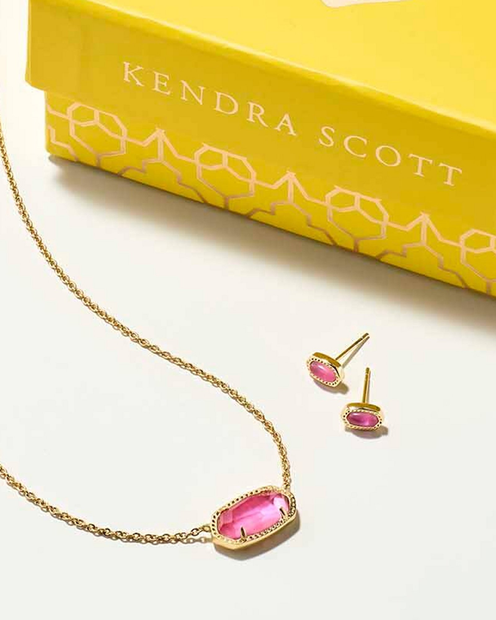 Mothers-day-trending-Boxed-and-ready-gifts