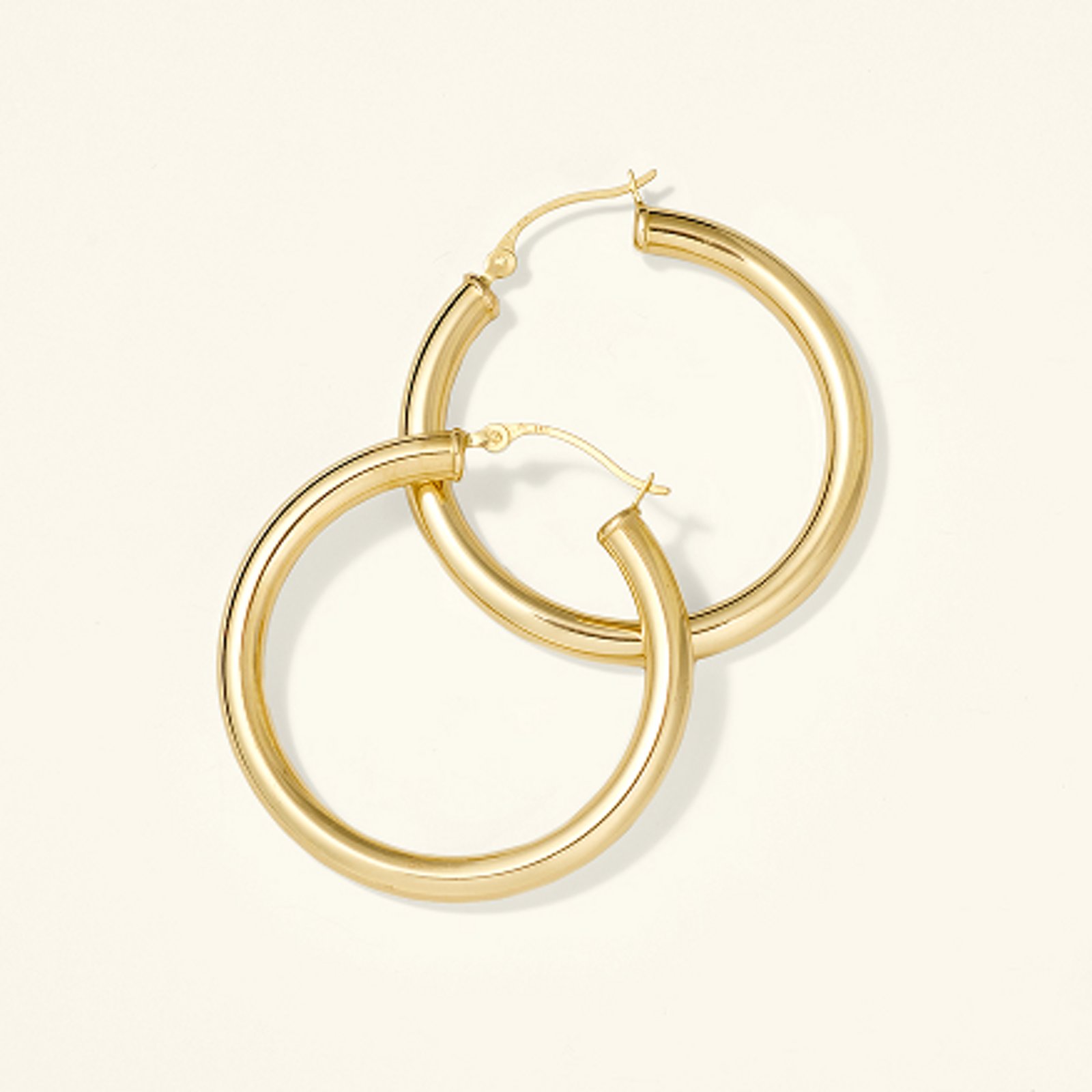 Gold-jewelry-featured-categories-gold-earrings