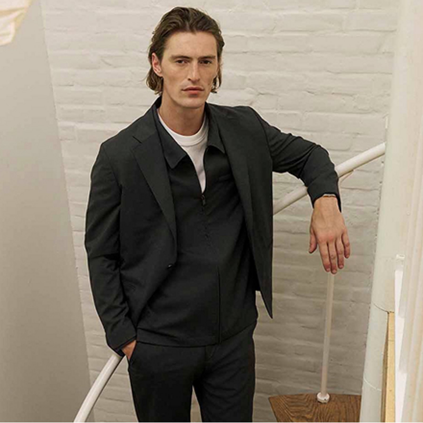 Mens-featured-categories-blazers-suits