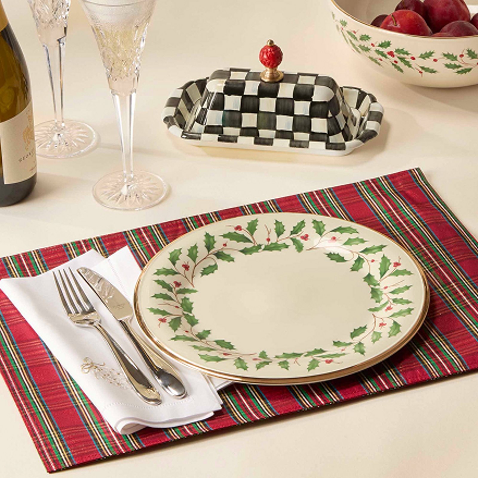 Dinnerware & Serveware