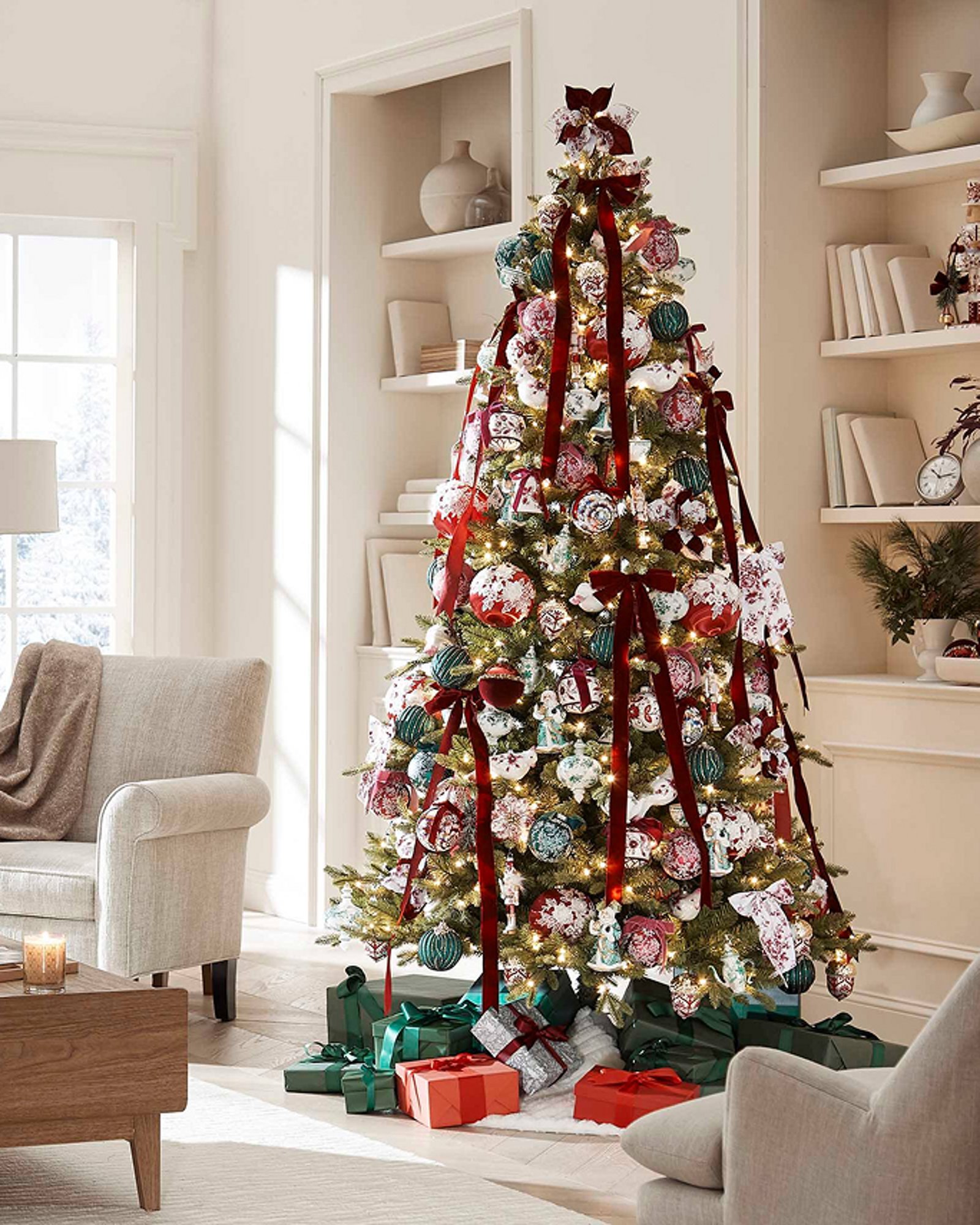 Holiday Toile