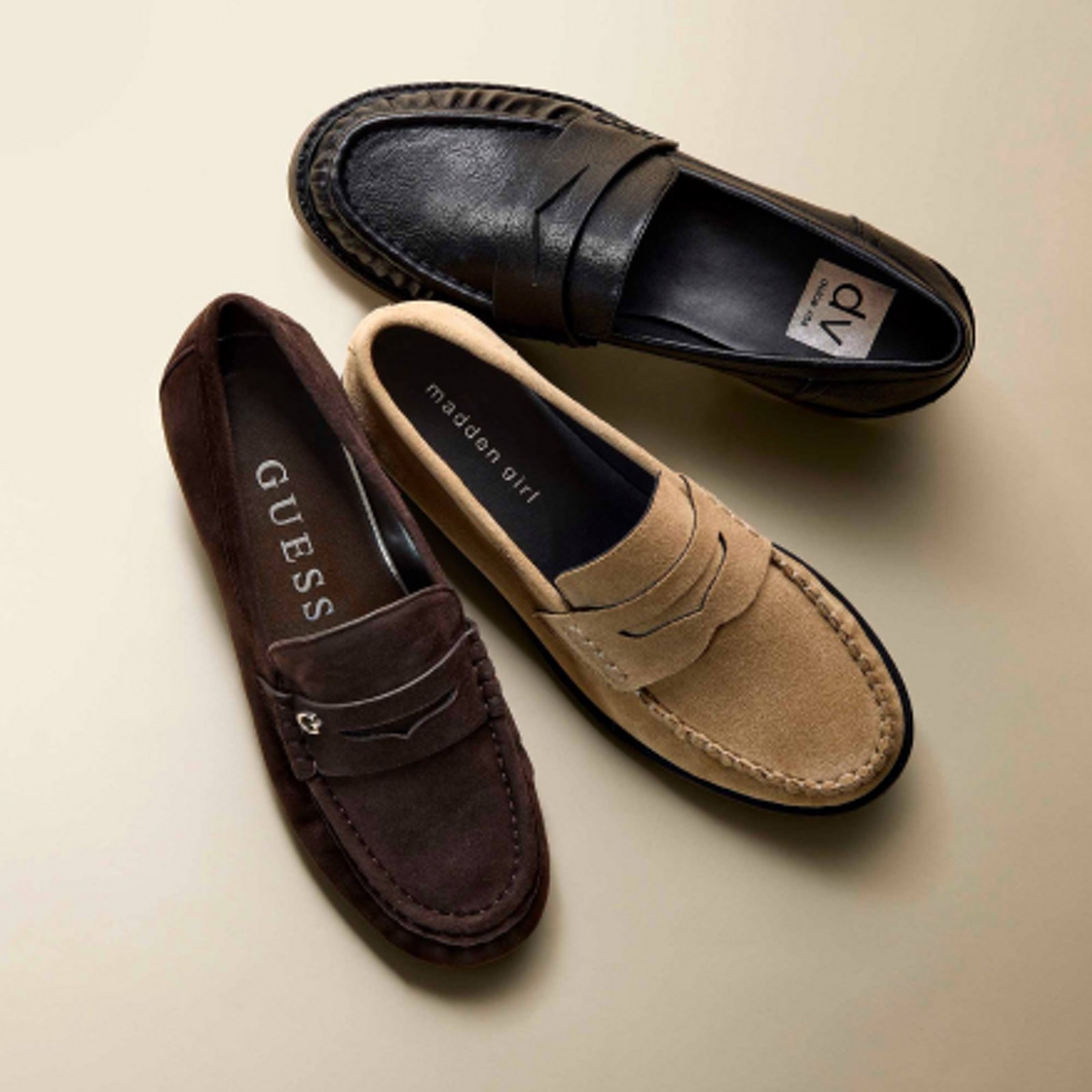 shoes-featured-categories-flats-loafers