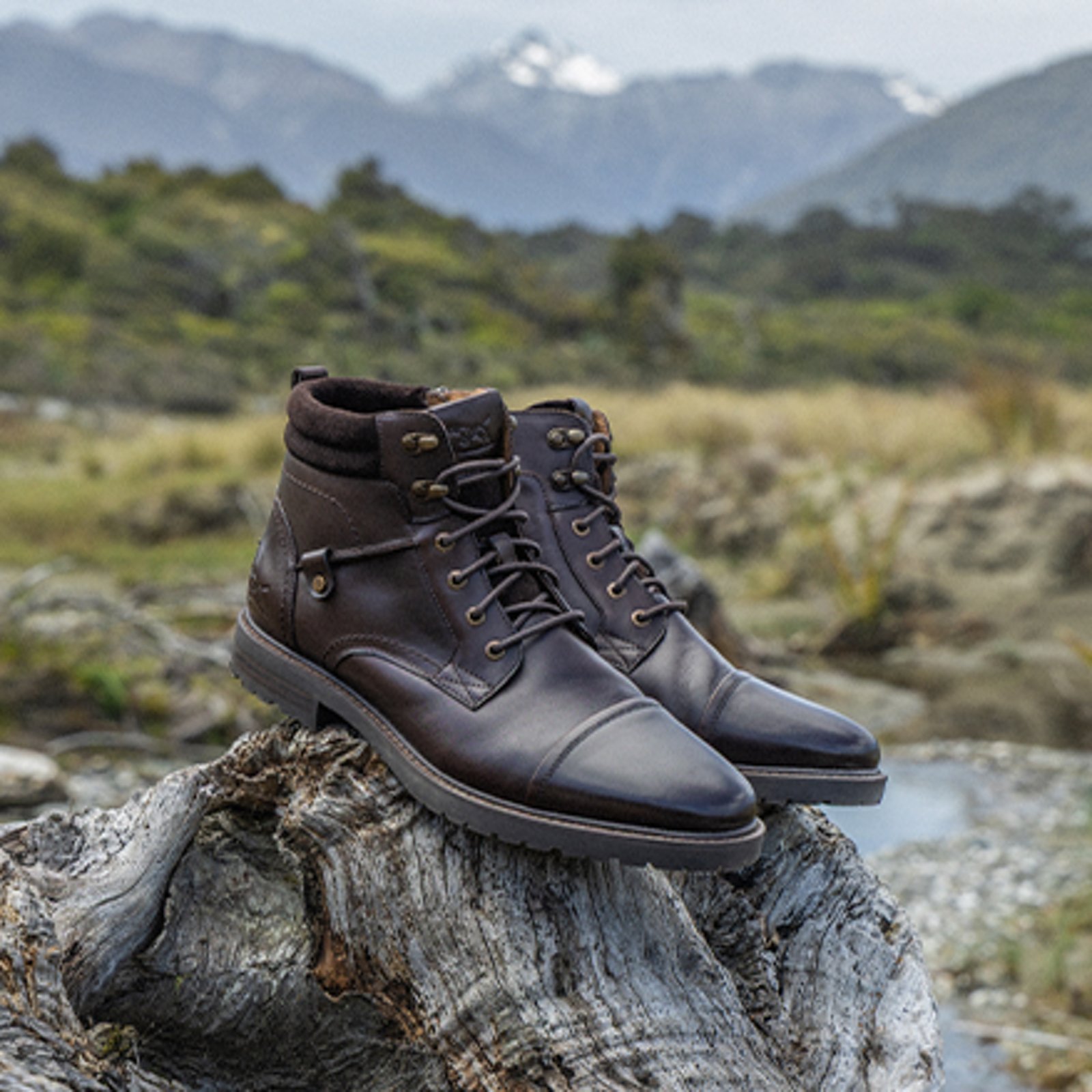 Men's-Featuredcategory-FootwearAccessories