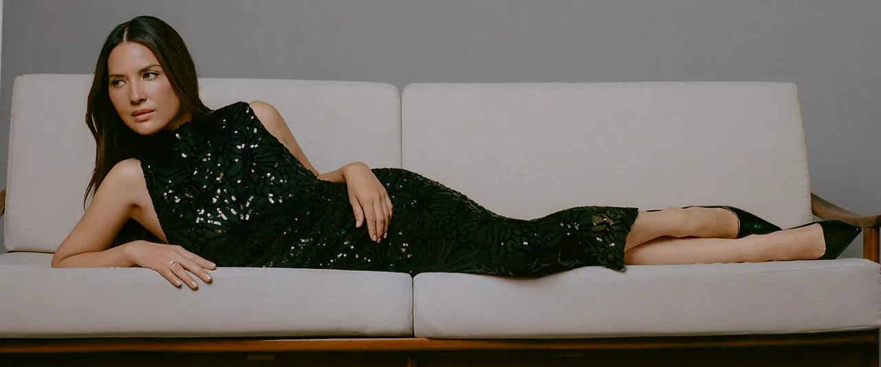 ANNE KLEIN