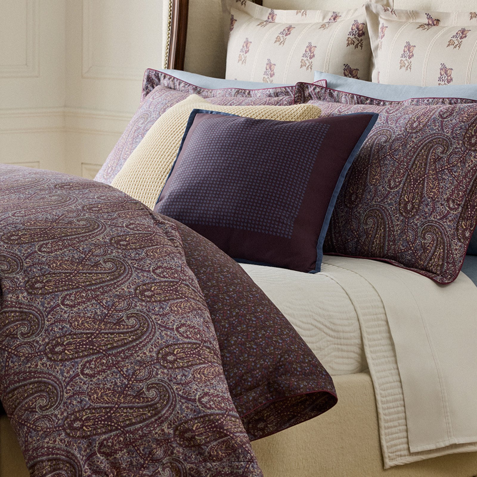 Comforters & Duvet Covers