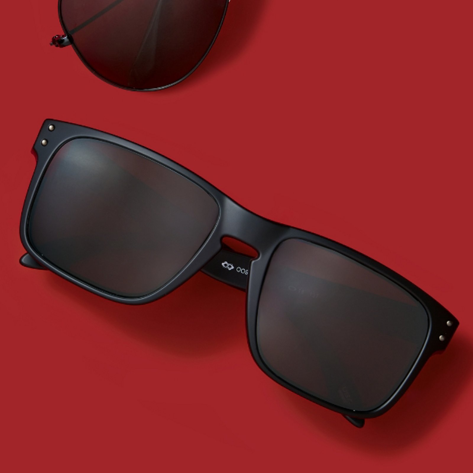 Meta AI Glasses and More from Oakley & Ray Ban