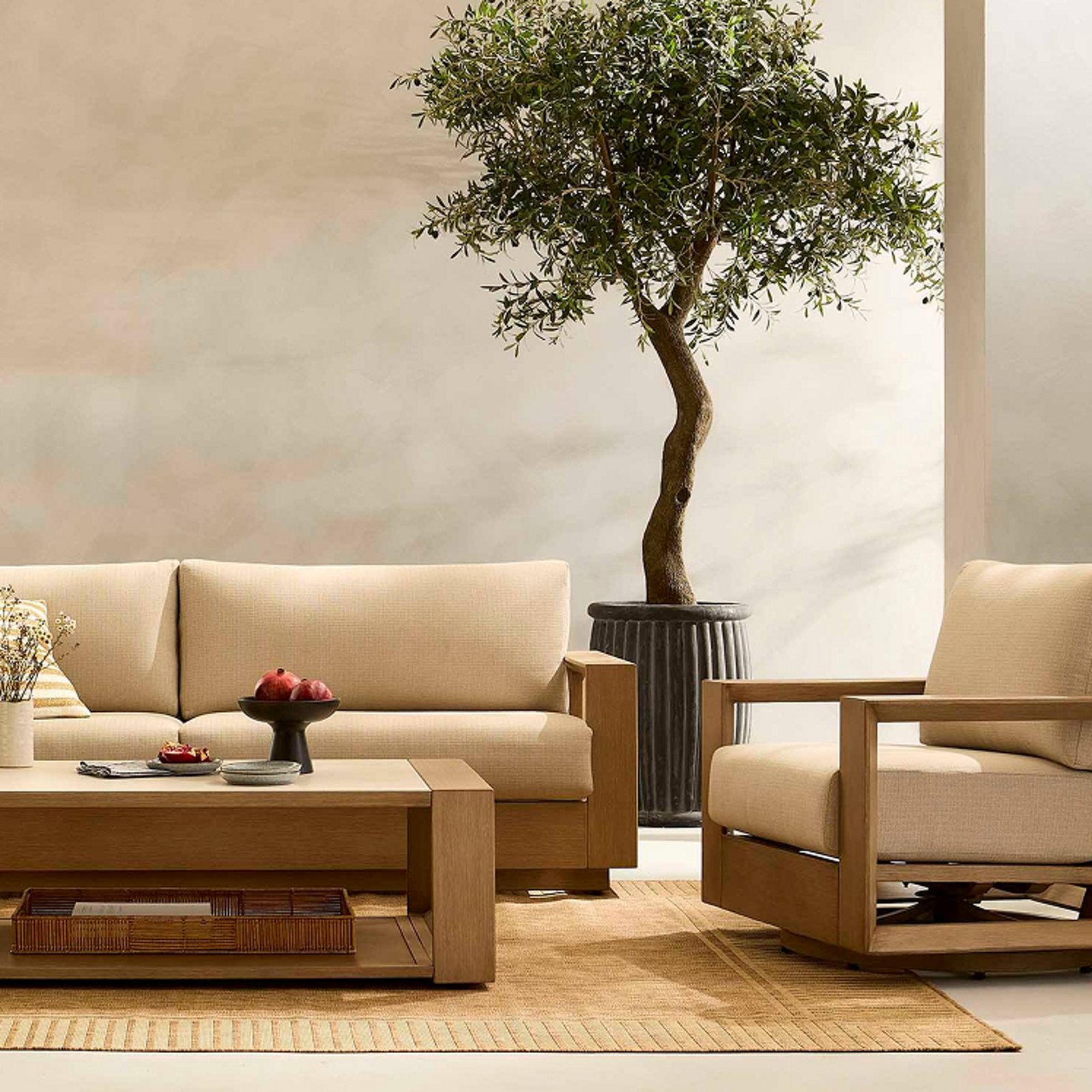 Outdoor Lounge Furniture