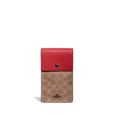 coach wristlet clearance macy's